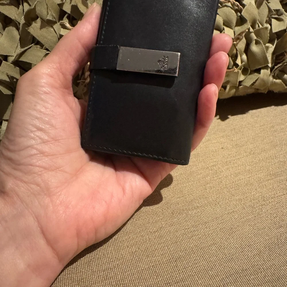 Gucci Black Leather 6 Key Wallet